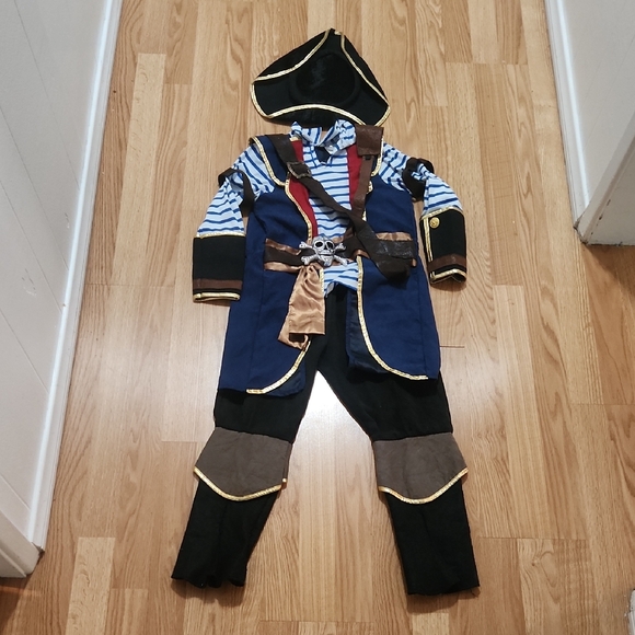 teetot & Co Costumes Childrens Pirate Adventure Costume With Blue — free download